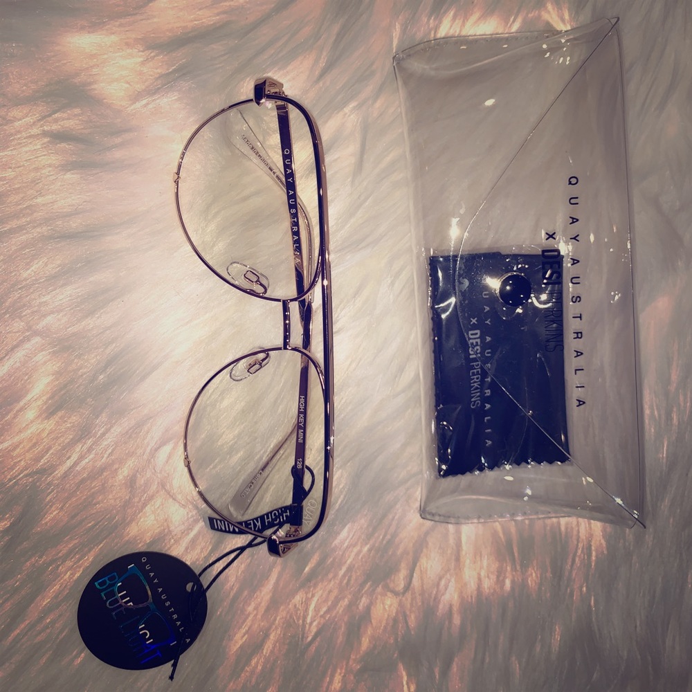 Blue Light High Key mini